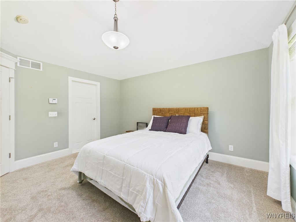 4166 Tisbury Lane, Hamburg, New York image 23