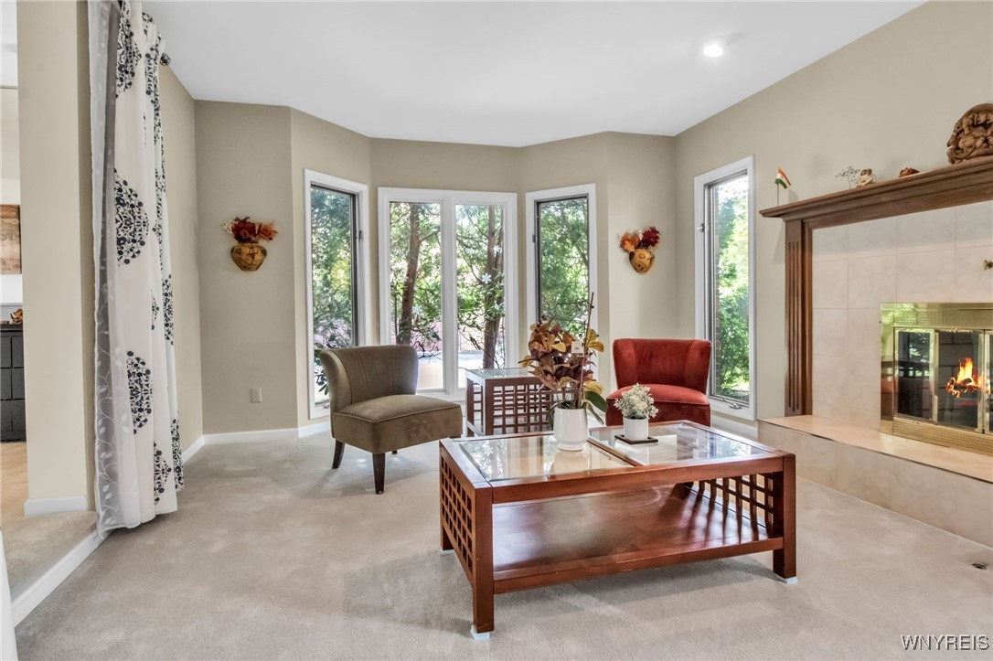 8395 Black Walnut Drive, Clarence, New York image 9