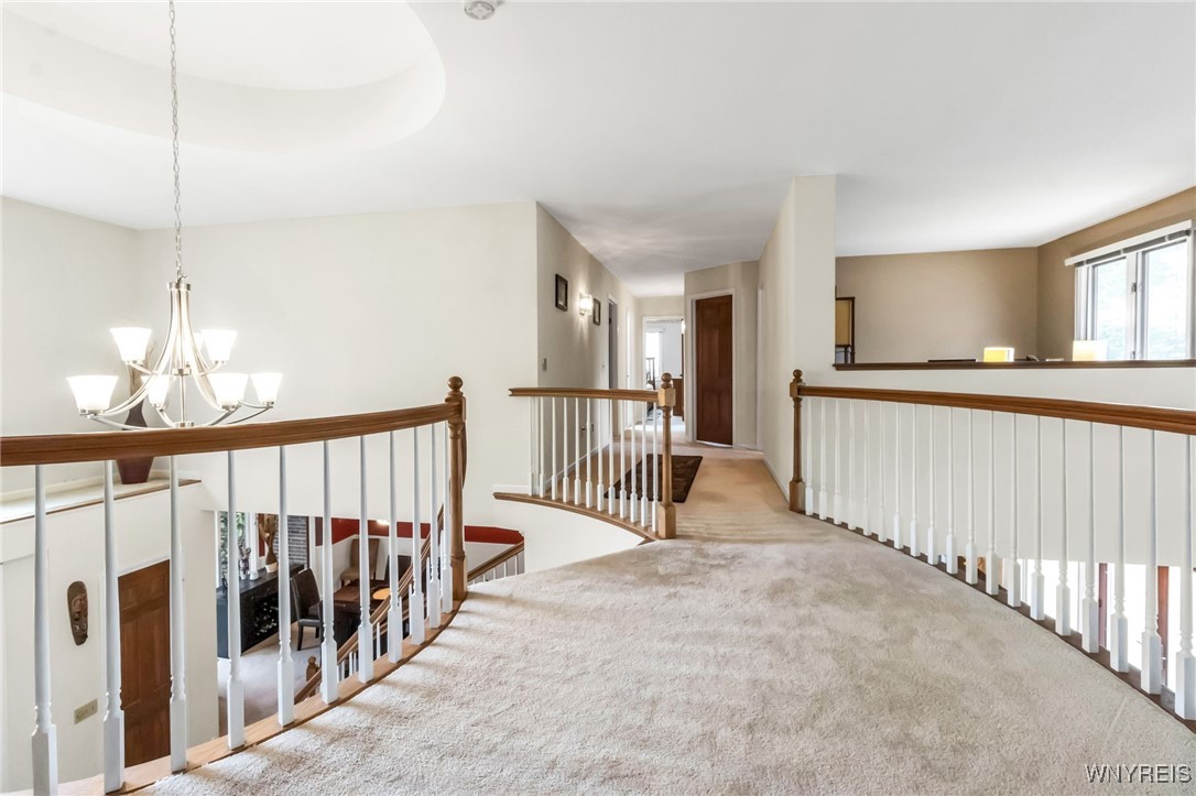 8395 Black Walnut Drive, Clarence, New York image 28