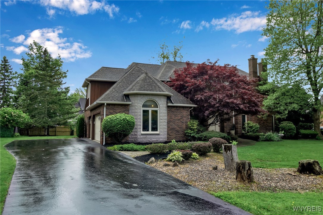 8395 Black Walnut Drive, Clarence, New York image 48