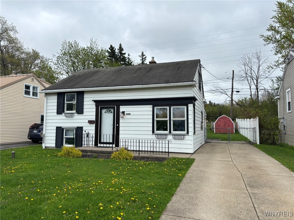 5003 Morgan Parkway, Hamburg, New York image 1