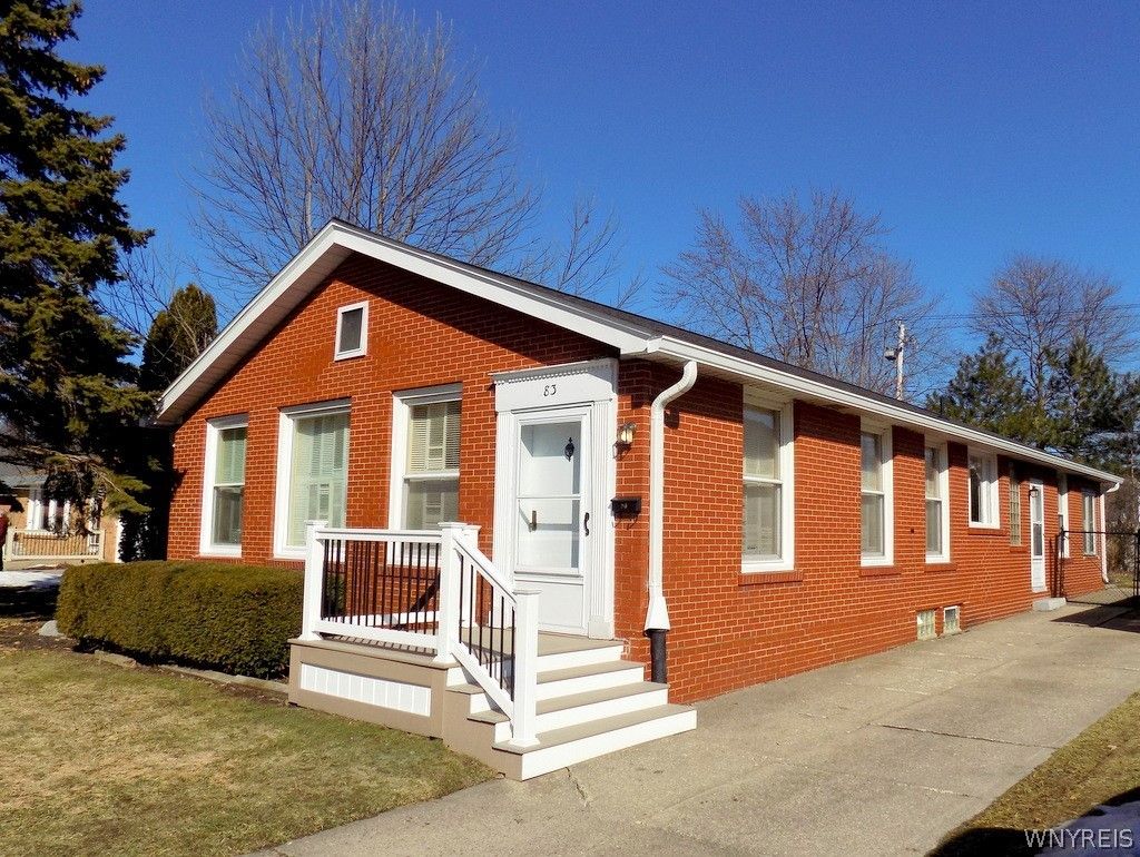 Photo of 83 Edge Park Avenue, Buffalo, NY 14216 (MLS # B1664651)