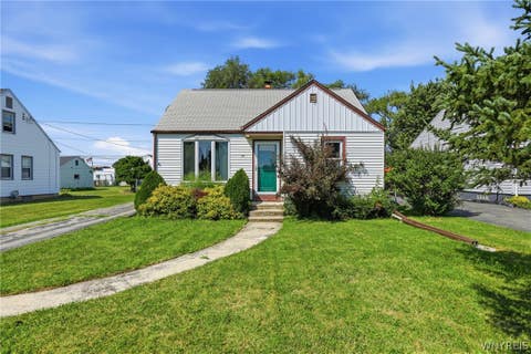 Homes For Sale - 72 Grand Boulevard<br/> Cheektowaga, NY 14225