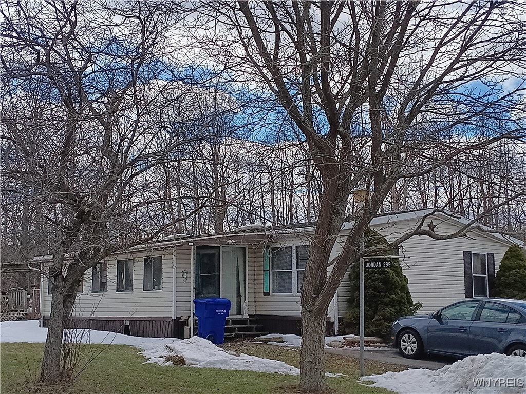 299 Sunset Drive, Clarendon, New York image 3