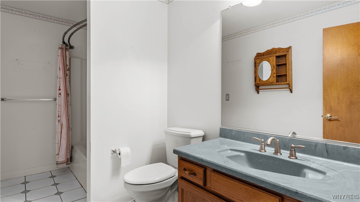 21 Eagle Terrace, Lancaster, New York image 10
