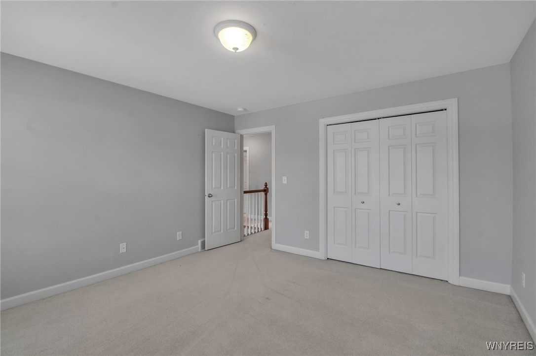 5545 Marthas Vineyard, Clarence, New York image 28