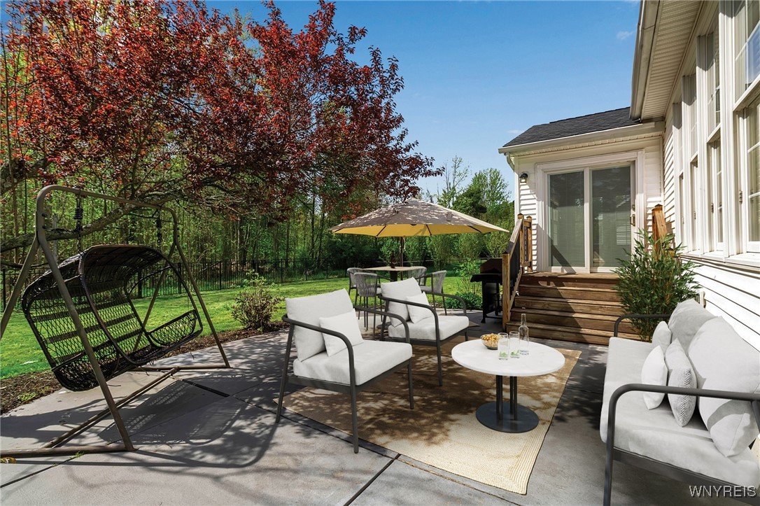 5545 Marthas Vineyard, Clarence, New York image 47