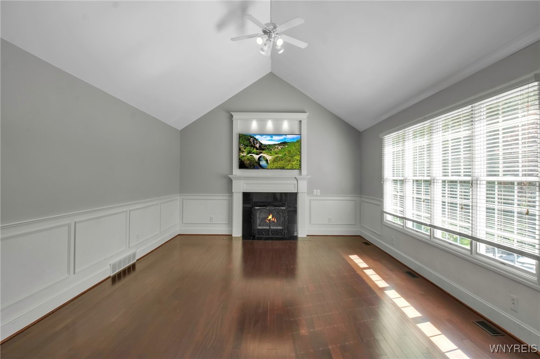 5545 Marthas Vineyard, Clarence, New York image 22