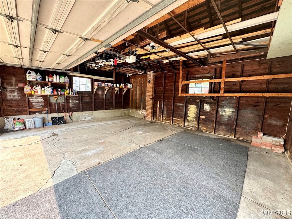 Amherst, New York 14226, United States, 6 Bedrooms Bedrooms, ,4 BathroomsBathrooms,Residential,Active,145726