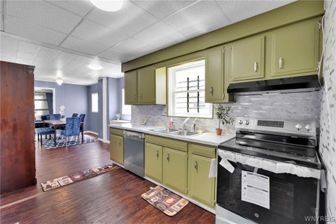 Tiny photo for 152 Lewis Street, Buffalo, NY 14206 (MLS # B1692572)