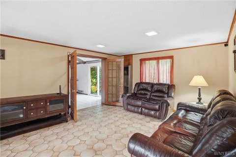 Tiny photo for 400 Ayer Road, Amherst, NY 14221 (MLS # B1702168)