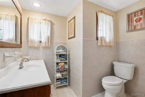 Tiny photo for 400 Ayer Road, Amherst, NY 14221 (MLS # B1702168)