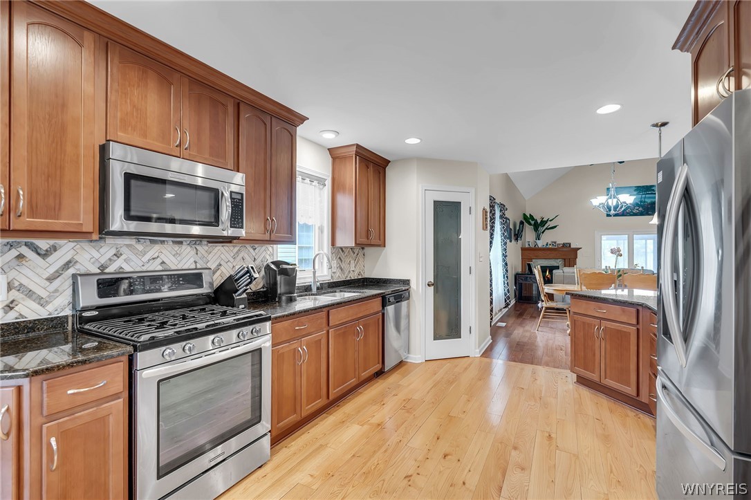 20 Saybrook Drive