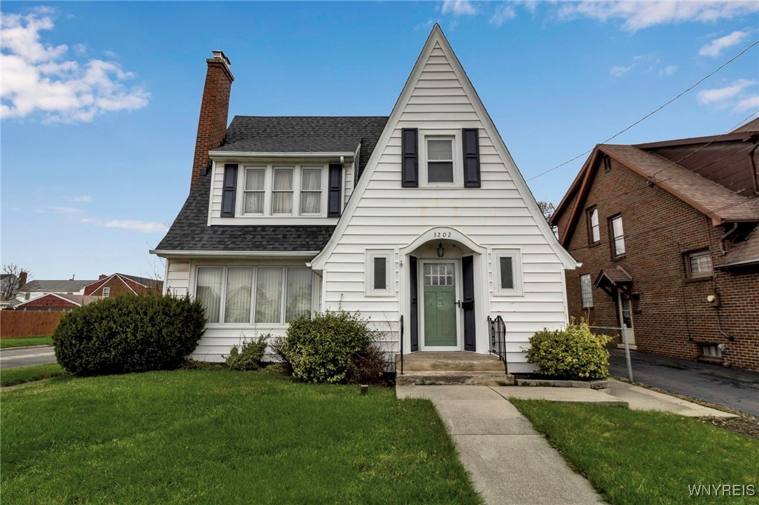 3202 Michigan Avenue, Niagara Falls, New York image 1