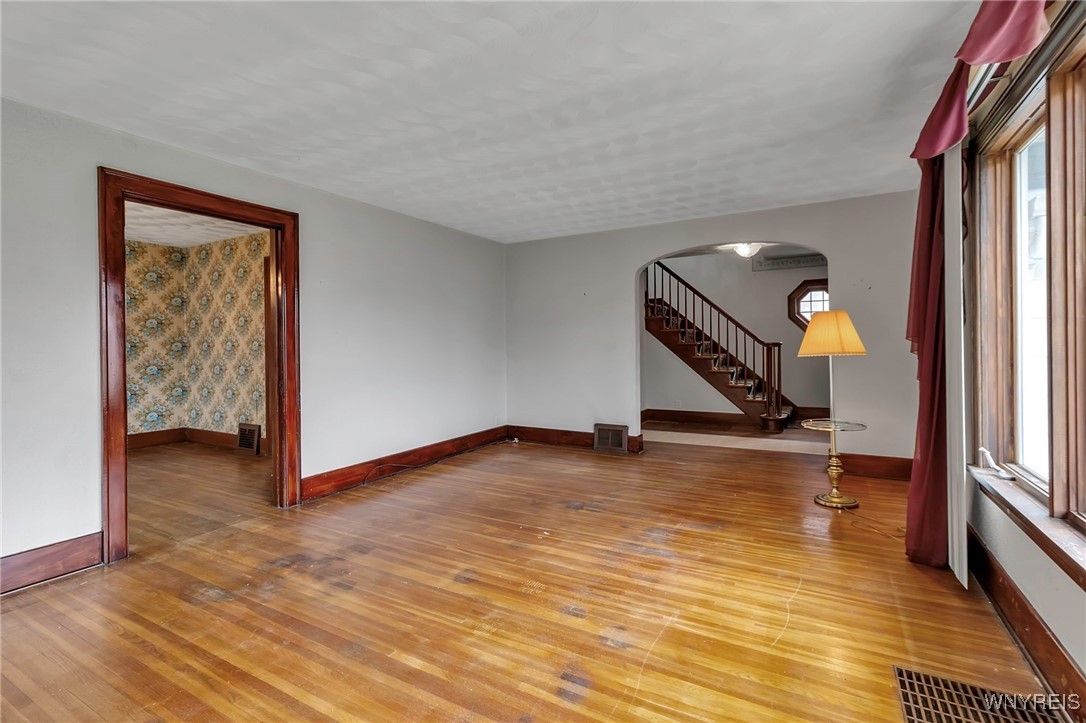 3202 Michigan Avenue, Niagara Falls, New York image 3