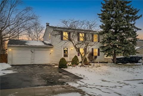 Homes For Sale - 5007 Overlook Pt<br/> Hamburg, NY 14075