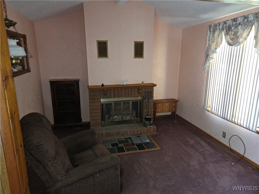 7525 Frontier Avenue, Niagara Falls, New York image 3