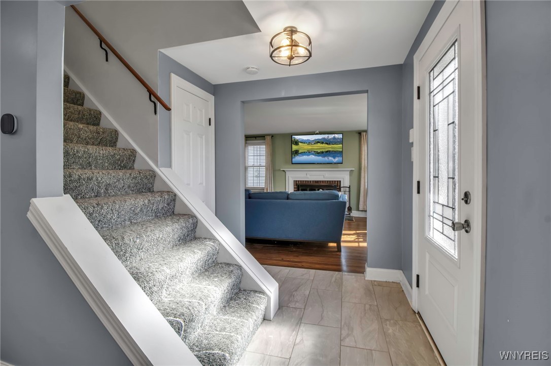 25 Pinewoods Avenue, Tonawanda, New York image 3