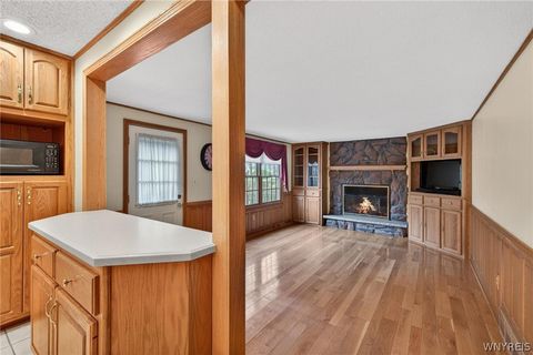 Tiny photo for 75 Pine Court N, West Seneca, NY 14224 (MLS # B1684761)