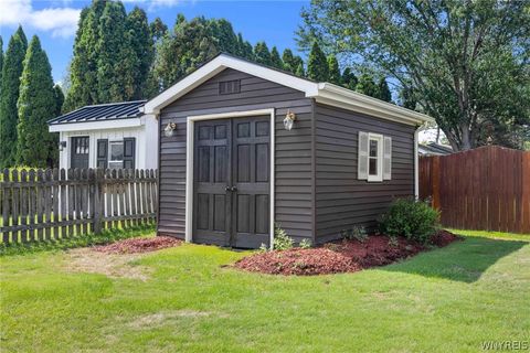 Tiny photo for 75 Pine Court N, West Seneca, NY 14224 (MLS # B1684761)