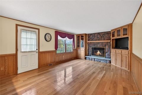 Tiny photo for 75 Pine Court N, West Seneca, NY 14224 (MLS # B1684761)