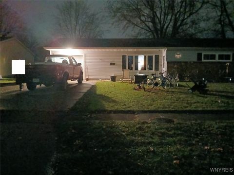 Homes For Sale - 15 Alys Drive<br/> Cheektowaga, NY 14043