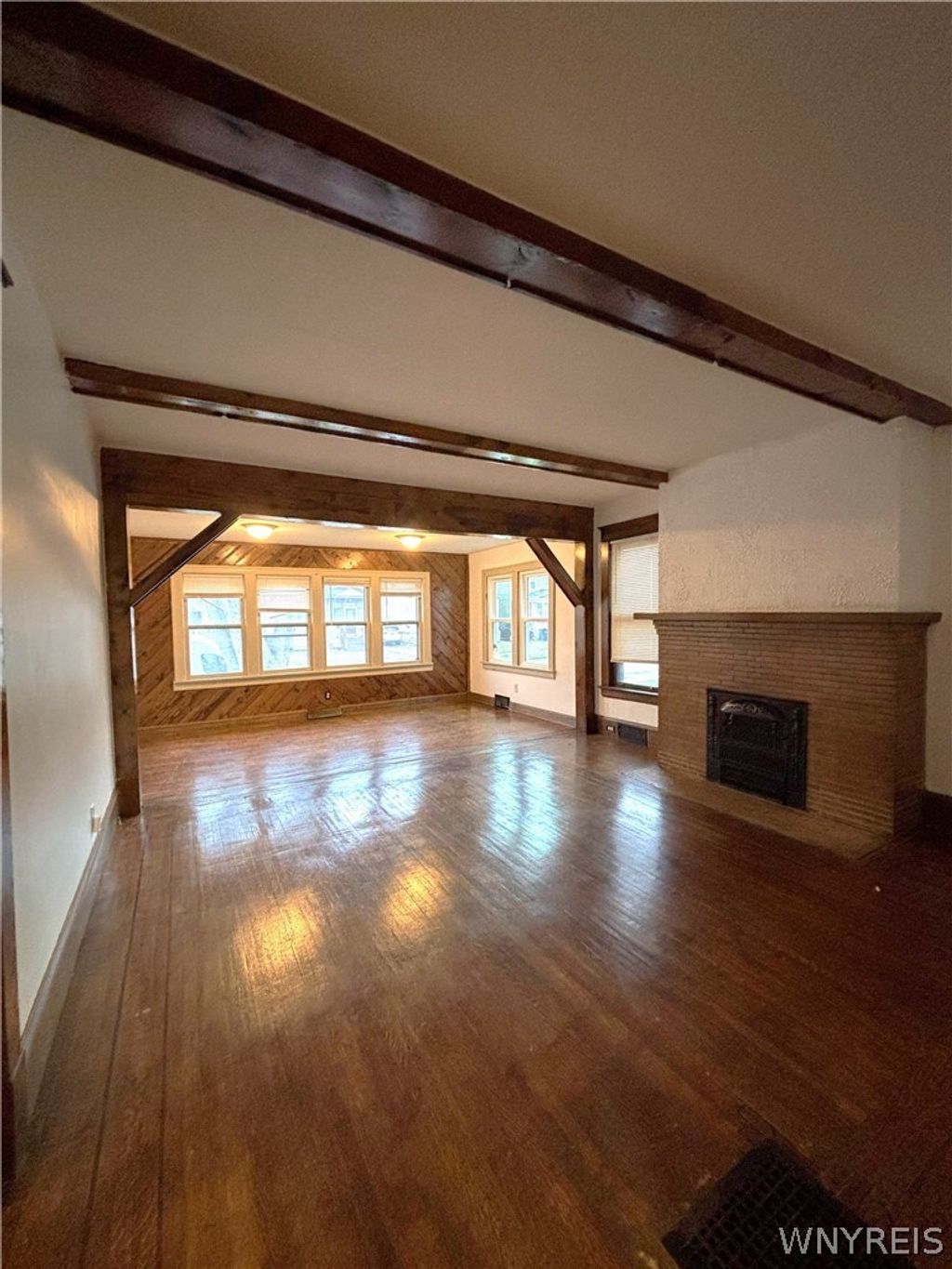 Photo of 164 Altruria Street, Buffalo, NY 14220 (MLS # B1677519)