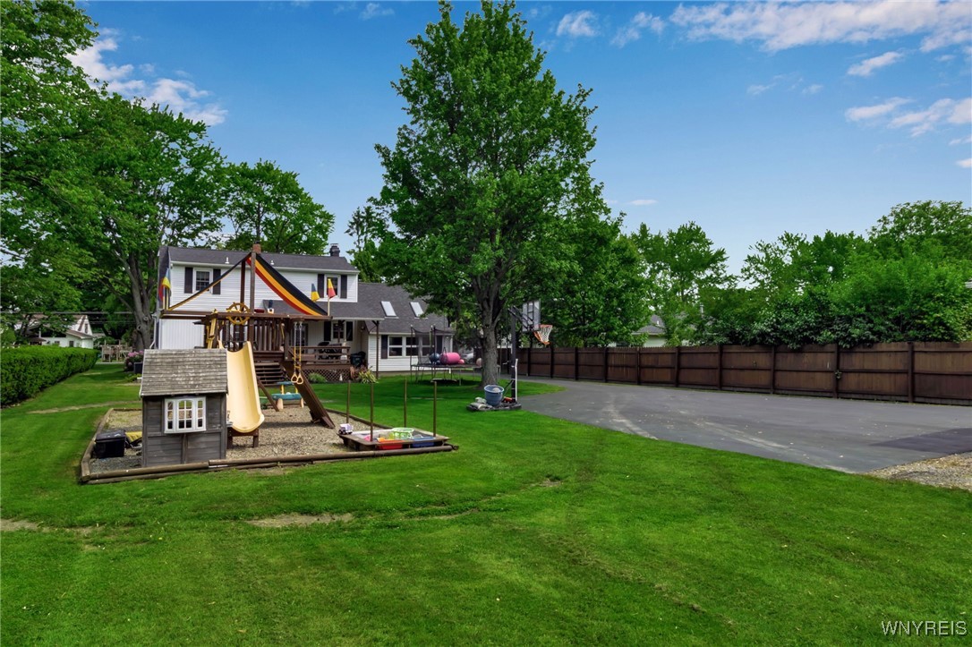 3323 Pleasant Avenue, Hamburg, New York image 35