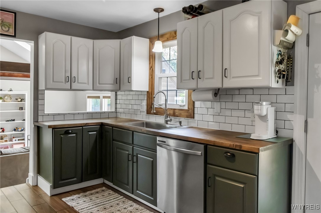3323 Pleasant Avenue, Hamburg, New York image 9