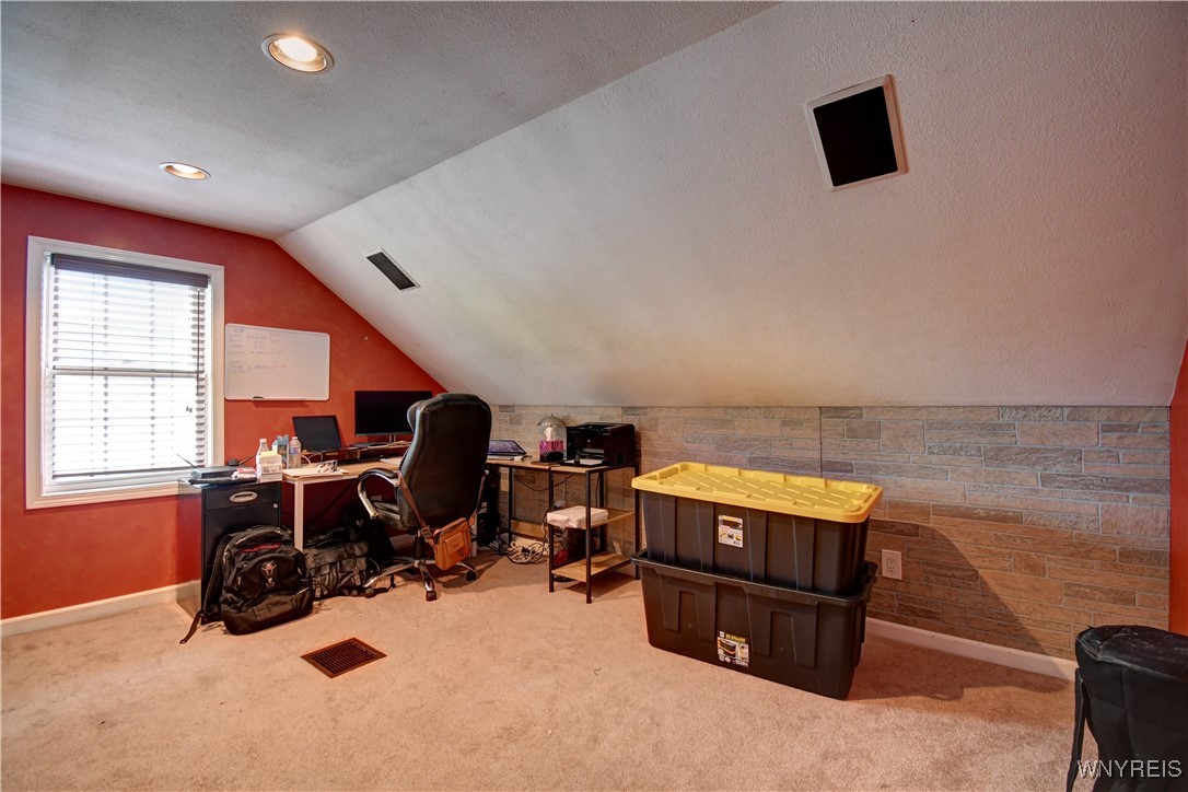 35 Miami Parkway, Cheektowaga, New York image 19
