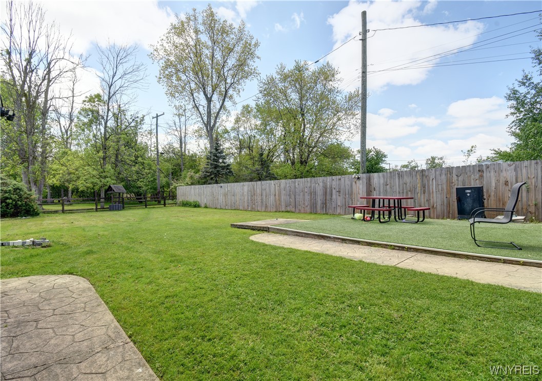 35 Miami Parkway, Cheektowaga, New York image 25