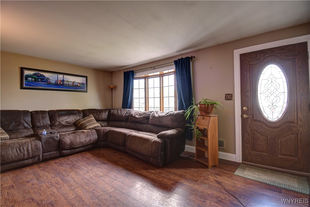 35 Miami Parkway, Cheektowaga, New York image 8