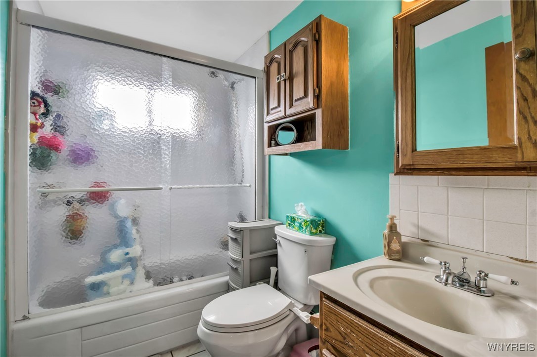 139 Sprucewood Drive, Cheektowaga, New York image 6