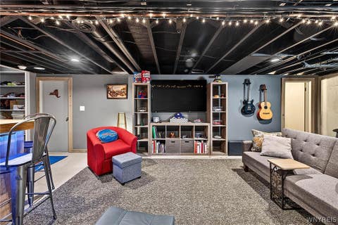 Tiny photo for 63 Rosemont Drive, Amherst, NY 14226 (MLS # B1702592)