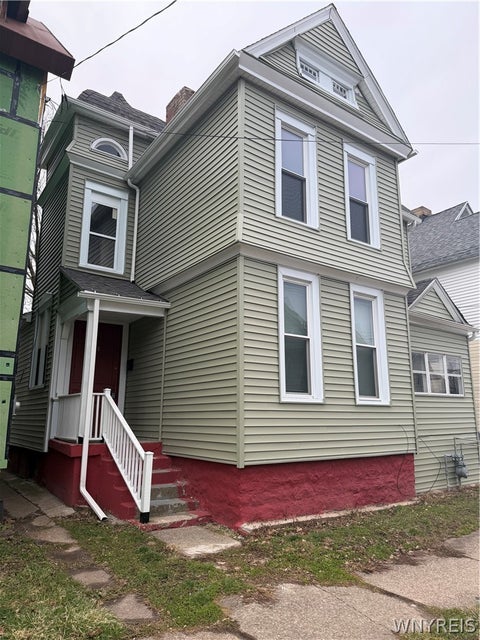 Multifamily For Sale - 124 Rhode Island Street<br/> Buffalo, NY 14213