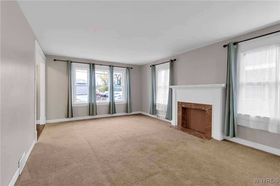 209 Dellwood Road, Amherst, New York image 6