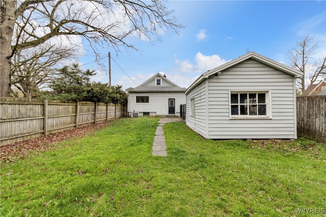 209 Dellwood Road, Amherst, New York image 5