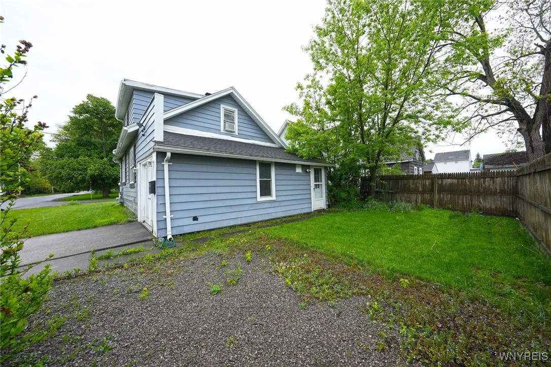 3564 Grafton Avenue, Hamburg, New York image 34