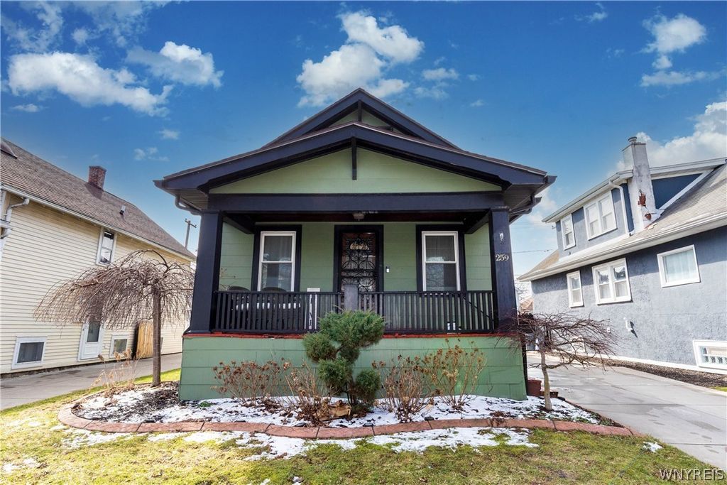 Photo of 259 Parkwood Avenue, Tonawanda, NY 14217 (MLS # B1667969)