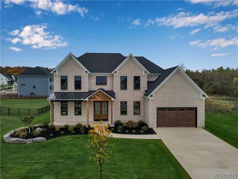 9797 Longleaf Clarence NY 14031
