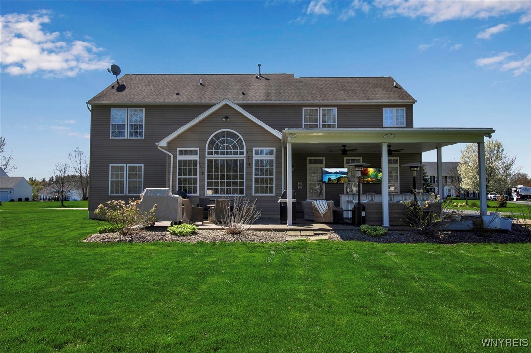 74 Graystone Lane, Orchard Park, New York image 43