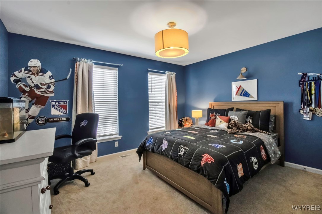 74 Graystone Lane, Orchard Park, New York image 28