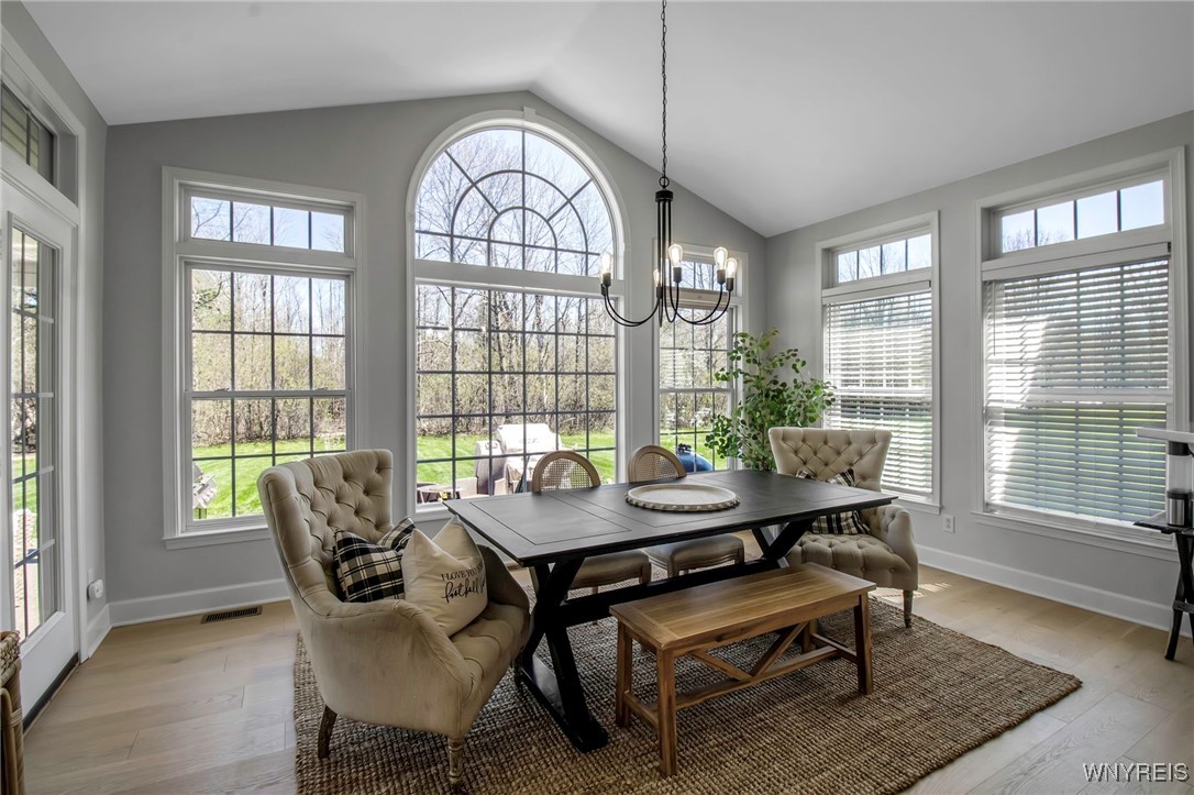 74 Graystone Lane, Orchard Park, New York image 19
