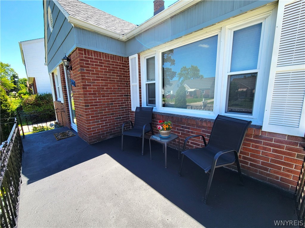 204 Renwood Avenue