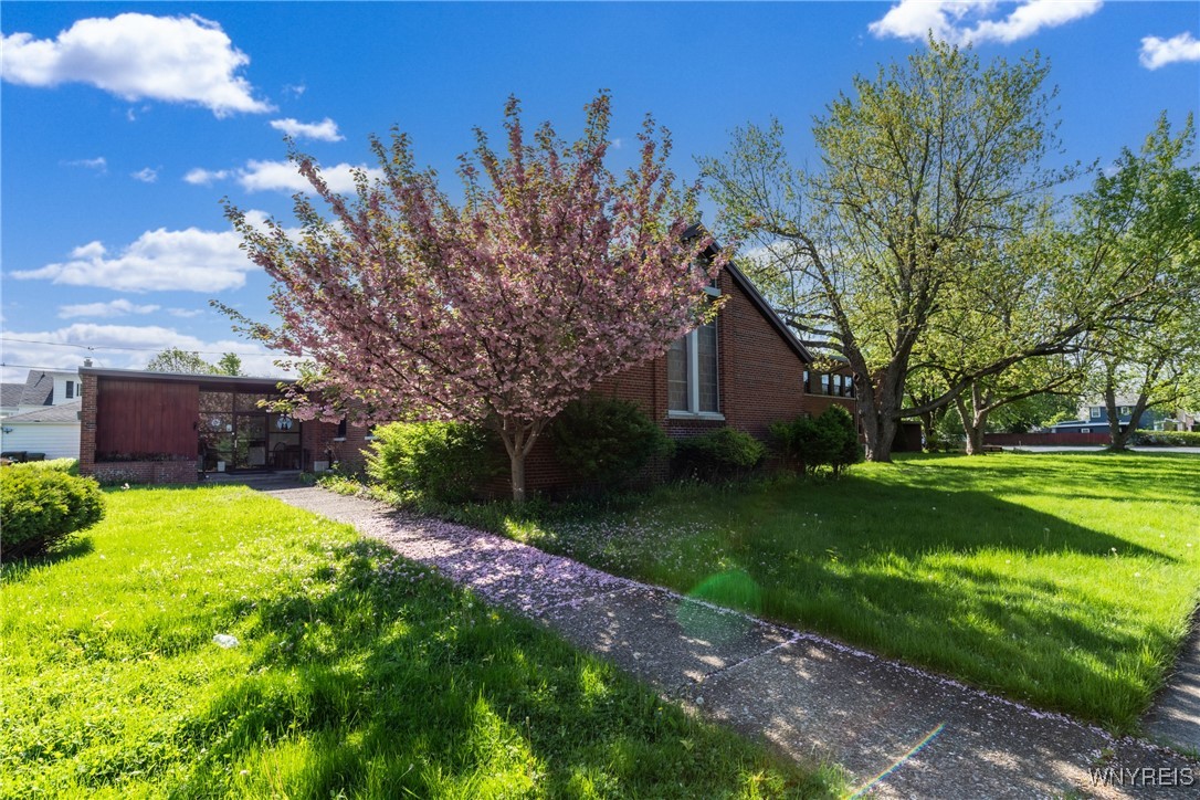 45 Dalton Drive, Tonawanda, New York image 2