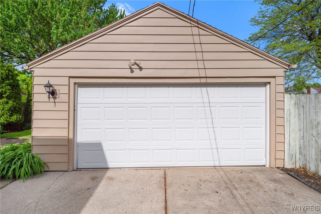 108 Wendover Avenue, Tonawanda, New York image 39