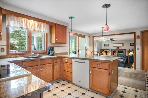 Tiny photo for 1266 Warren Drive, Aurora, NY 14052 (MLS # B1715240)