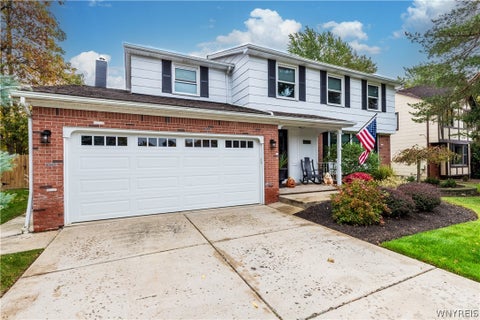 Photo of 11 Schimwood Drive, Amherst, NY 14068 (MLS # B1721897)