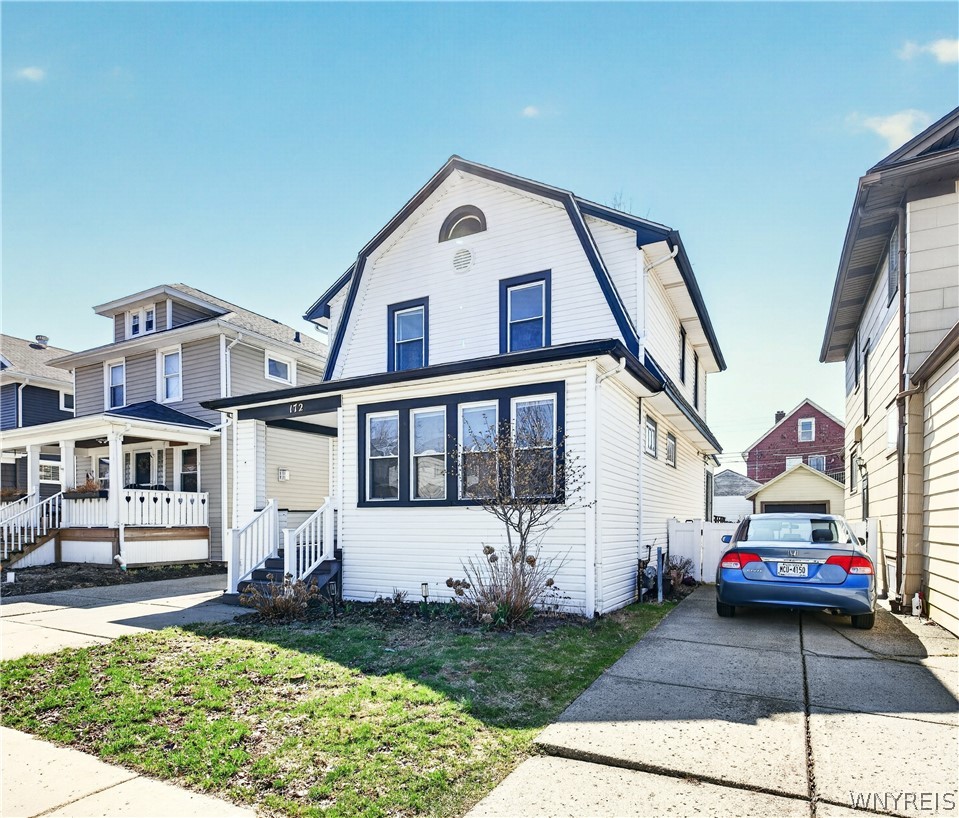 172 Tremont Avenue