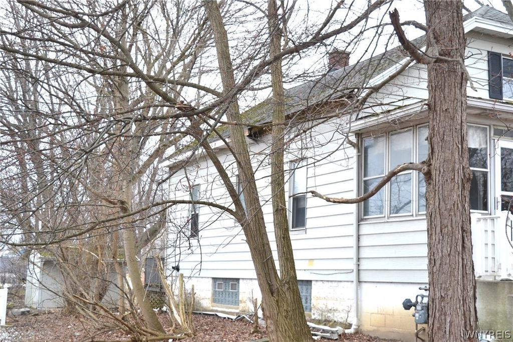 Photo of 99 Lind Avenue, West Seneca, NY 14224 (MLS # B1667219)